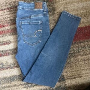 American Eagle Jeans size 8 excellent condition